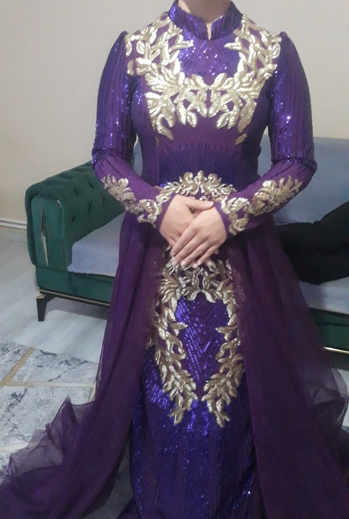 Uzun Kollu Parlak Mor Abiye Elbise - Görsel 3