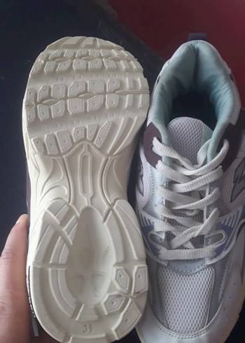 Beyaz Gri Bağcıklı Kadın Spor Ayakkabı - Görsel 3