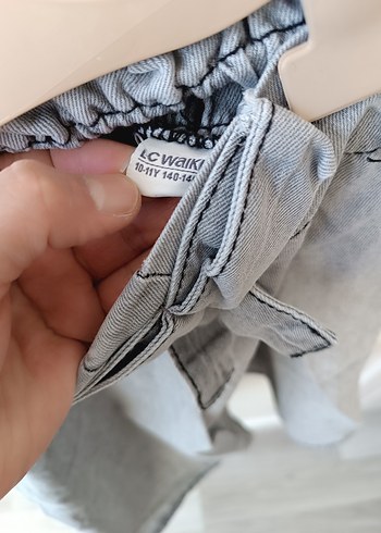 Gri Kemerli Hamile Mini Şort - Görsel 3