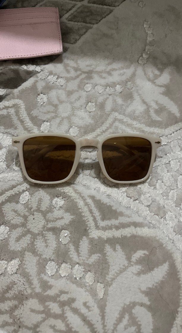 Dantel Detaylı Beyaz Kadın Güneş Gözlüğü - Görsel 2