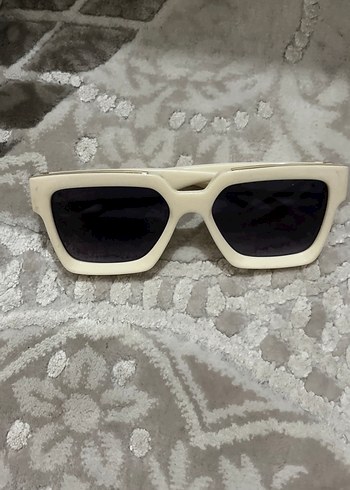 Beyaz Transparan Kadın Güneş Gözlüğü - Görsel 2