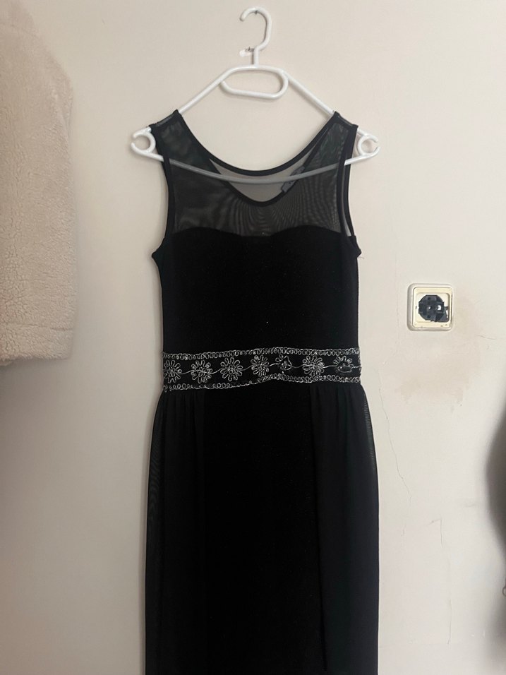 Siyah Kemer Detaylı Uzun Kadın Elbise - Görsel 3