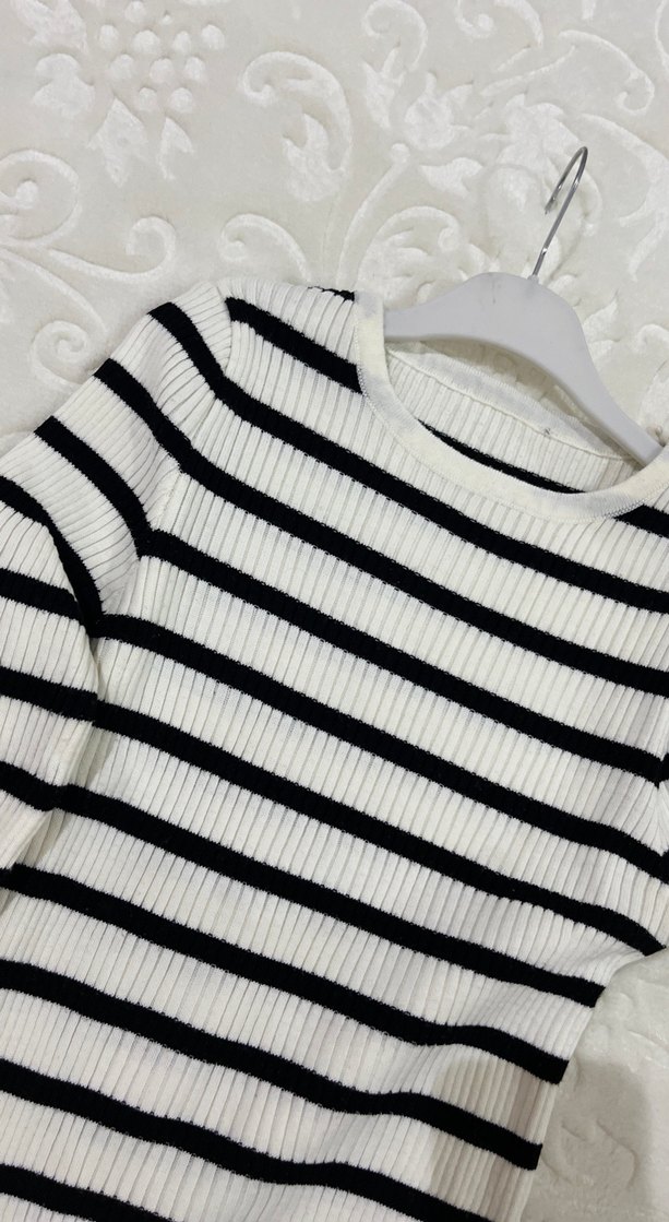 Çizgili Triko Kadın Kazak - Görsel 3