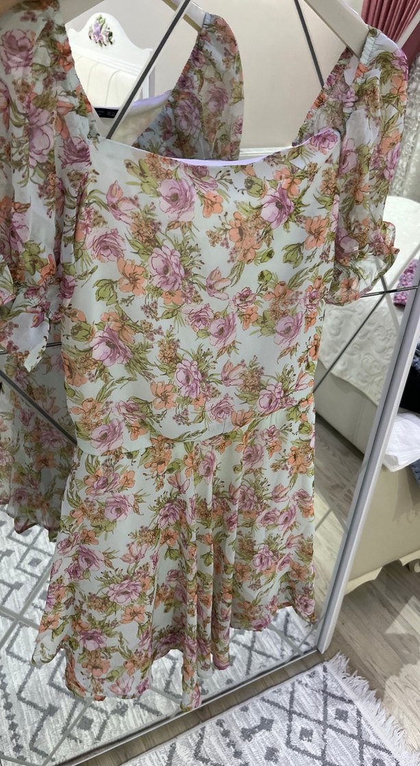 Çiçek Desenli Bohem Mini Elbise - Görsel 5