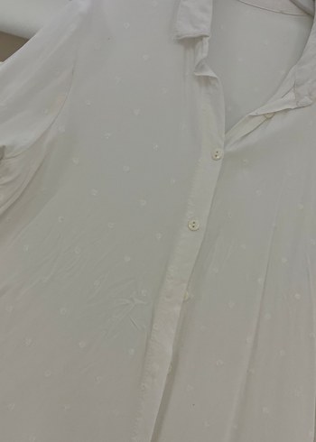 Beyaz Düğmeli Uzun Kollu Keten Gömlek - Görsel 3