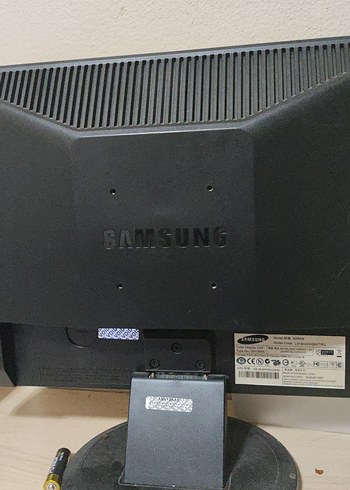 Siyah Samsung Monitör syncmaster 920nw - Görsel 4