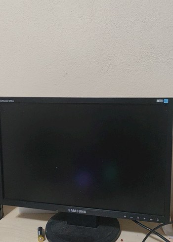 Siyah Samsung Monitör syncmaster 920nw - Görsel 3