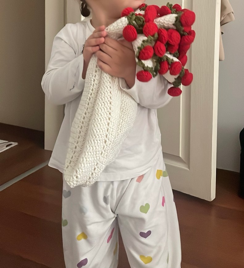 örgü gül buketi battaniye - Görsel 3