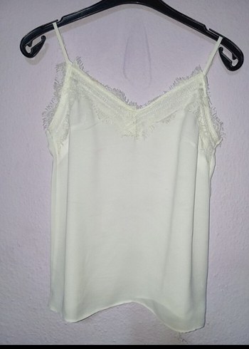 Dantel Detaylı Beyaz V Yaka Mini Atlet - Görsel 2