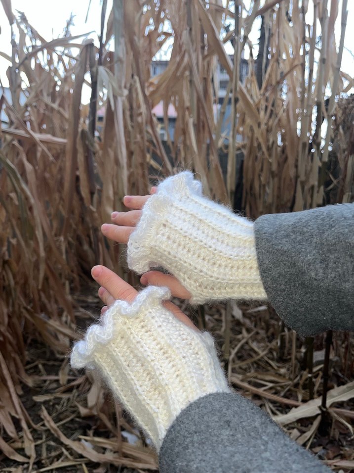 Beyaz Örgü Bohem Kadın Eldiveni - Görsel 3