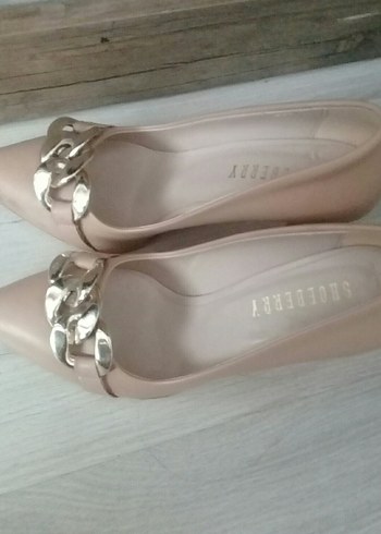 39 Beden camel Renk Bej Deri Zincir Detaylı Stiletto