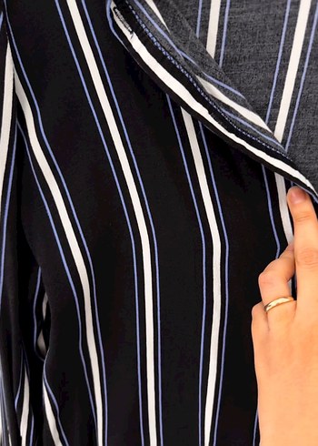 Zara Lacivert çizgili gömlek - Görsel 3