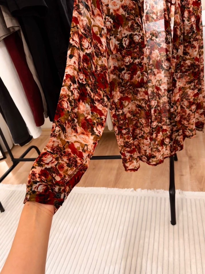 Tiffany çiçekli şifon gömlek - Görsel 3