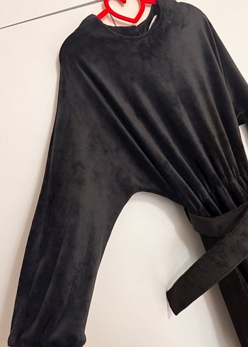 Yarasa Kol Kadife Siyah Midi Elbise - Görsel 3