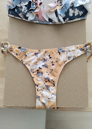 Trendyol Bikini Takımı (Bone hediyeli) - Görsel 2