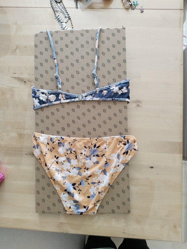 Trendyol Bikini Takımı (Bone hediyeli) - Görsel 4