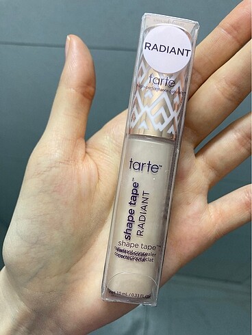 Tarte shape tape radiant kapatıcı