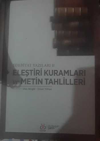 Eleştiri Kuramları ve Metin Tahlilleri Kitabı