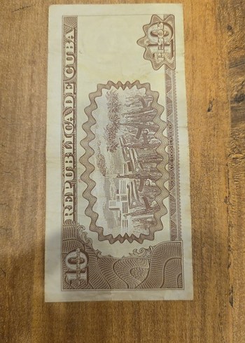  Beden Renk Küba Temalı Eski 10 Peso Banknot