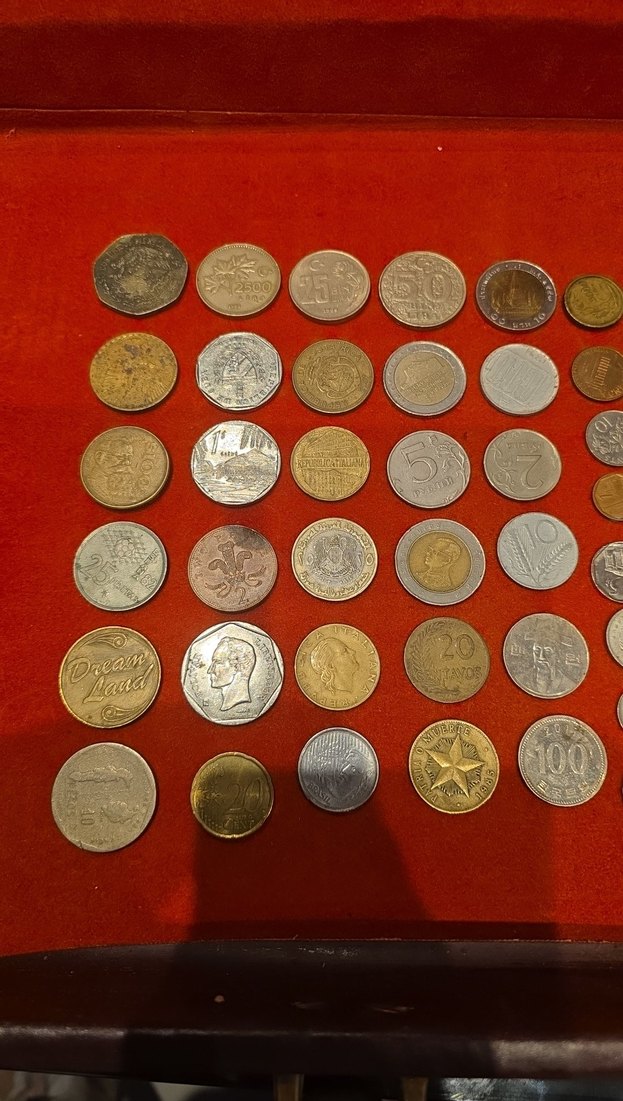 Çeşitli Altın Tonlu Madeni Para Koleksiyonu Toplam 65 adet - Görsel 2