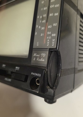 Supra Siyah Retro Televizyon Monitörü - Görsel 4