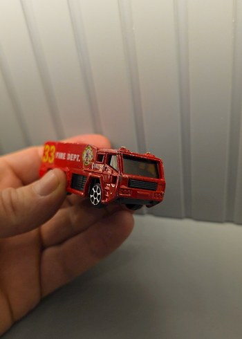 Kırmızı Renkli Oyuncak İtfaiye Aracı - Görsel 6