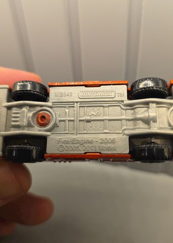 Turuncu Renkli Oyuncak İtfaiye Arabası - Görsel 5