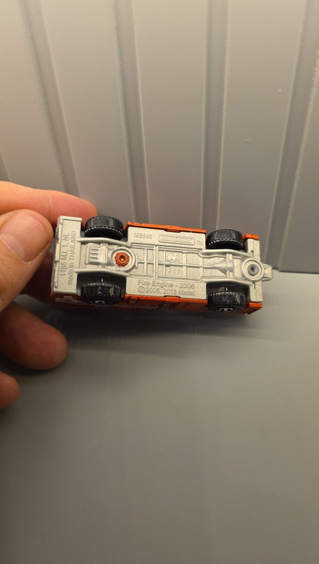 Turuncu Renkli Oyuncak İtfaiye Arabası - Görsel 4