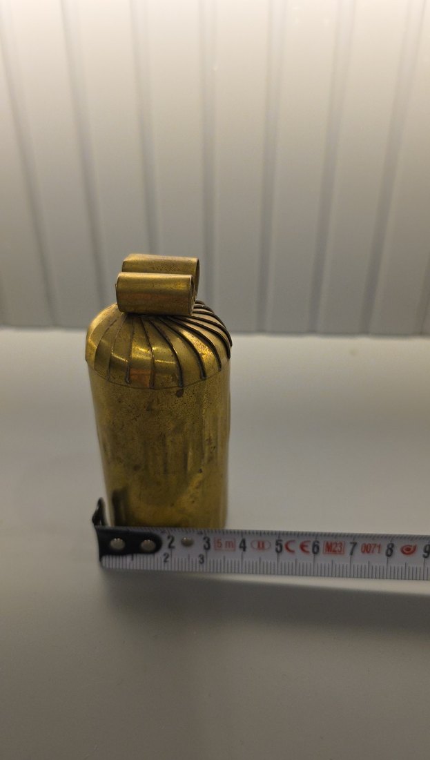 Dekoratif Parlak Altın Renkli Vazo - Görsel 3