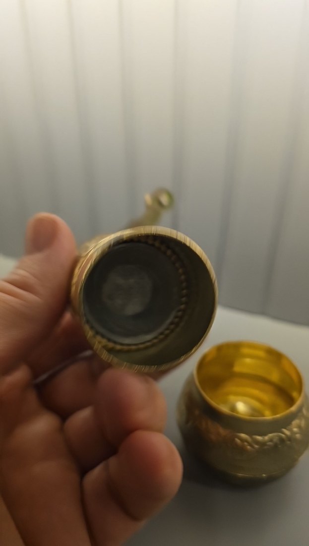 Altın Renkli El Değirmeni Kahve Makinesi - Görsel 4