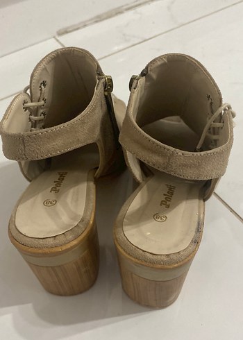 Bej Süet Kadın Dolgu Topuklu Sandalet - Görsel 2