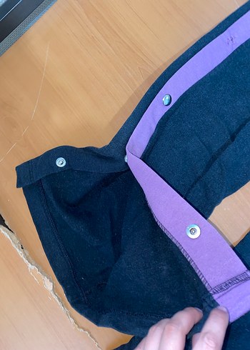 Düğmeli Mor Yan Şeritli Kadın Eşofman Altı - Görsel 3