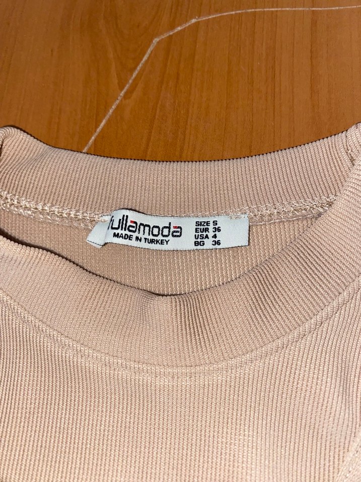 Kadın Bej Kısa Kollu Dekolteli Tişört - Görsel 5