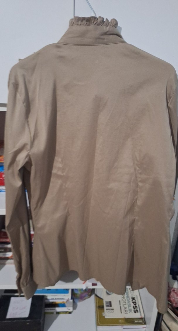 Uzun Kollu Bej Keten Fırfırlı Nakışlı Gömlek - Görsel 5