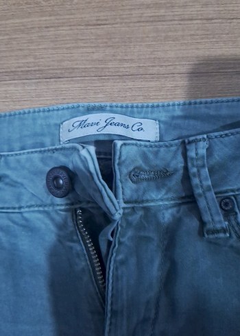 Düğmeli Su Yeşili Mini Kot Şort - Görsel 3