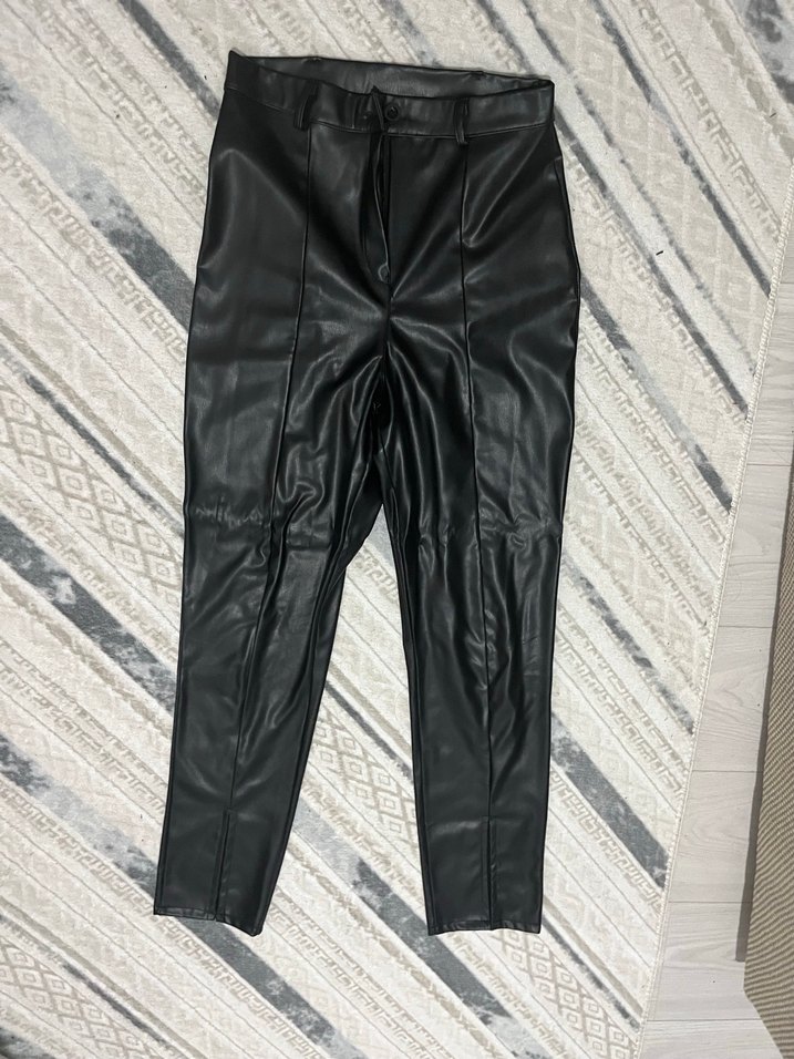 Siyah Deri Dar Kesim Kadın Pantolon - Görsel 2
