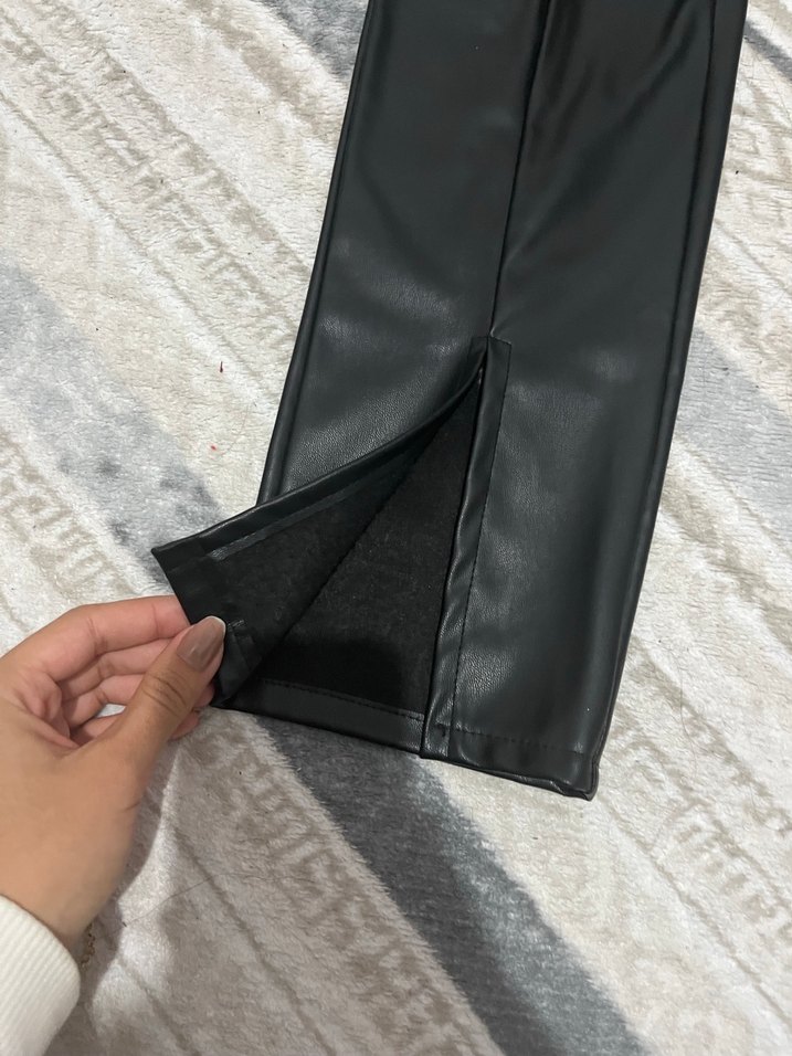 Siyah Deri Dar Kesim Kadın Pantolon - Görsel 5