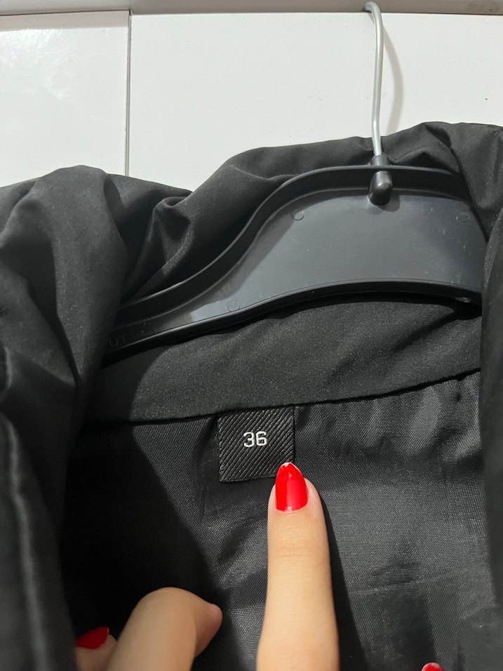 Siyah Kadın Midi Puff Mont - Görsel 4