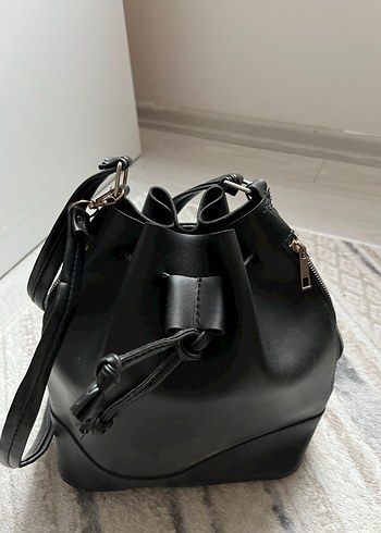 Siyah Deri Kadın Çanta Tokalı Goth - Görsel 4