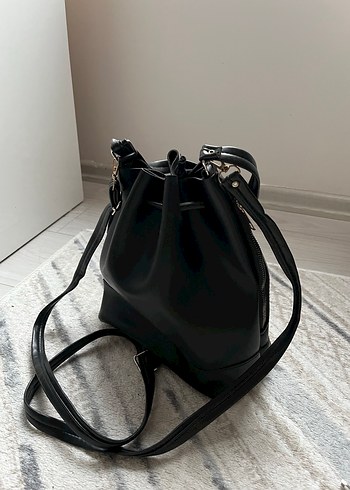 Siyah Deri Kadın Çanta Tokalı Goth - Görsel 3