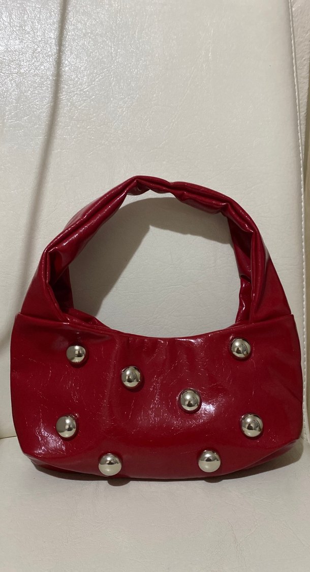 Kırmızı Zımbalı Kadın Çanta - Görsel 3