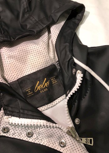 Kapüşonlu Siyah Deri unısex Yağmurluk - Görsel 3