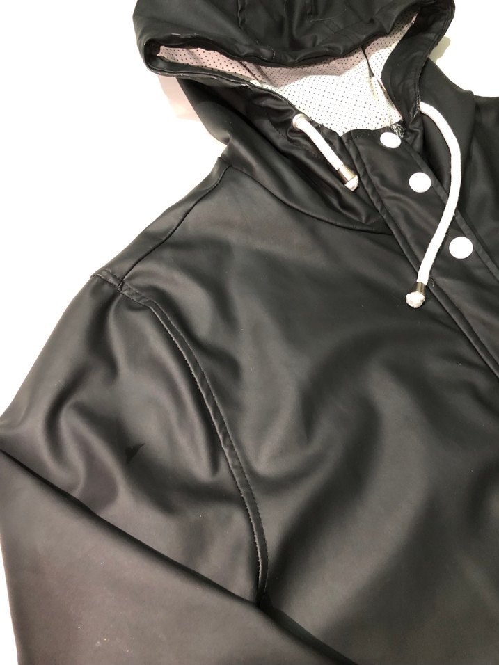 Kapüşonlu Siyah Deri unısex Yağmurluk - Görsel 2