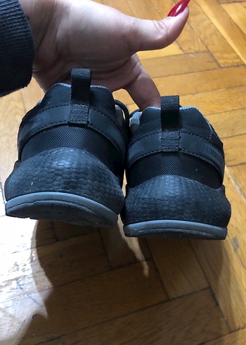 Siyah Bağcıklı unısex spor ayakkabı - Görsel 3