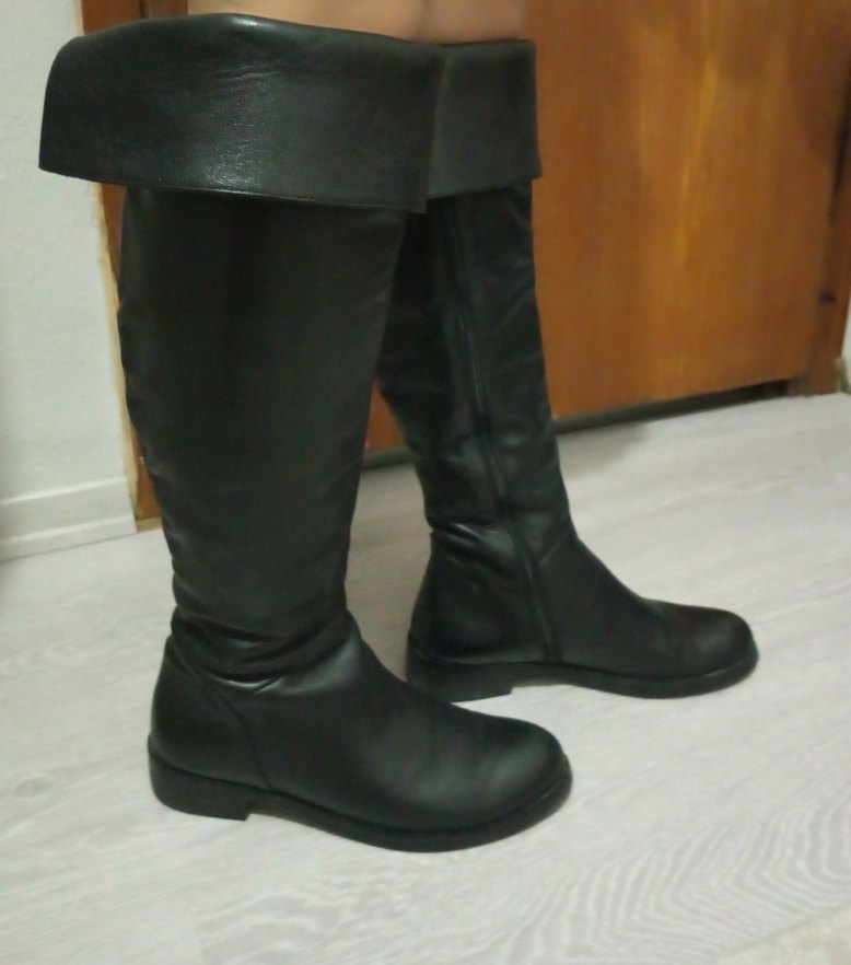 Diz Üstü Siyah Deri Stiletto Çizmeler - Görsel 3