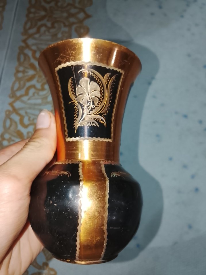 (Antikalık)Koyu altın renkli dekoratif vazo - Görsel 4