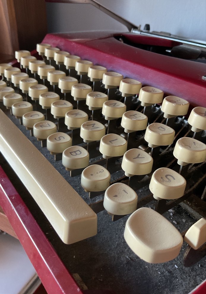 Tıppa ghmb alman üretim orjinal Koyu Bordo Vintage Daktilo - Görsel 2