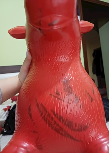 Kırmızı Şişme Oyun İneği - Görsel 6