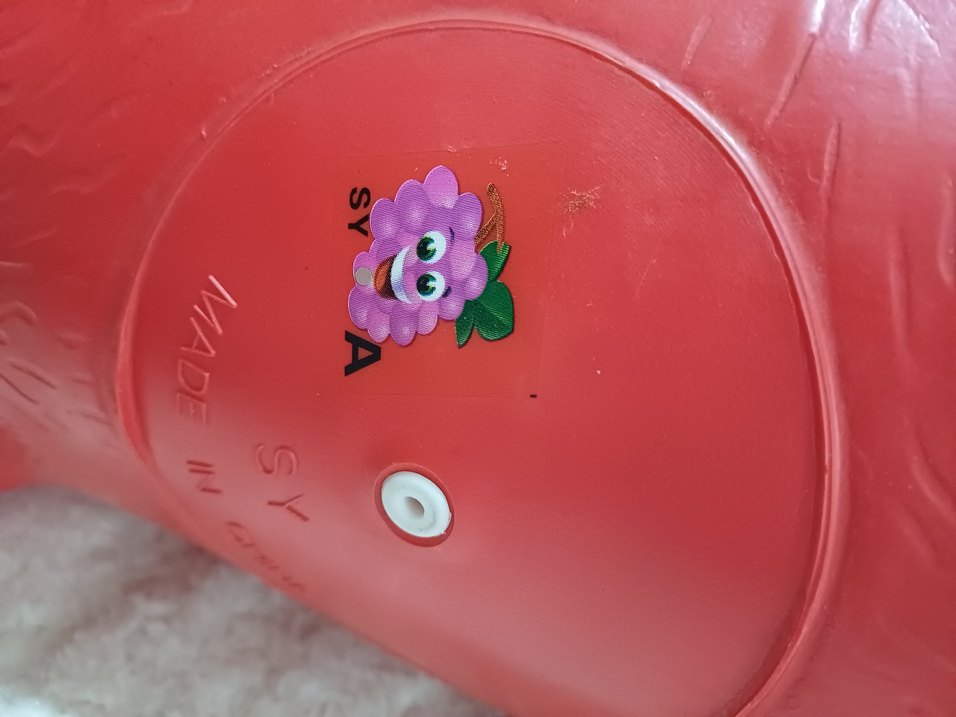 Kırmızı Şişme Oyun İneği - Görsel 4