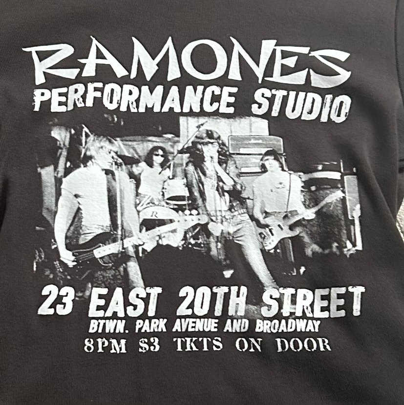 H&M Ramones Baby Tee Y2K Punk - Görsel 4